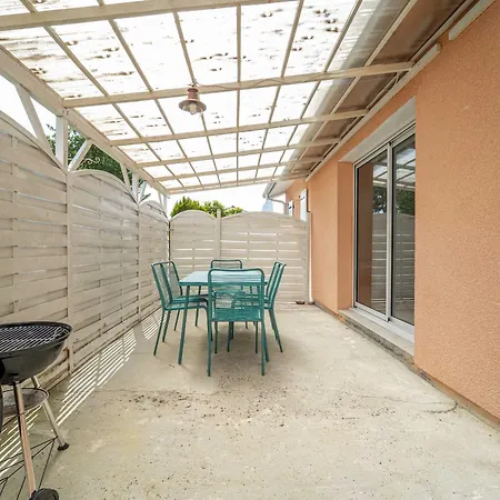 Maison A 6 Pers - Confort Et Nature Proche Ocean - Fr-1-50-184 Holiday home